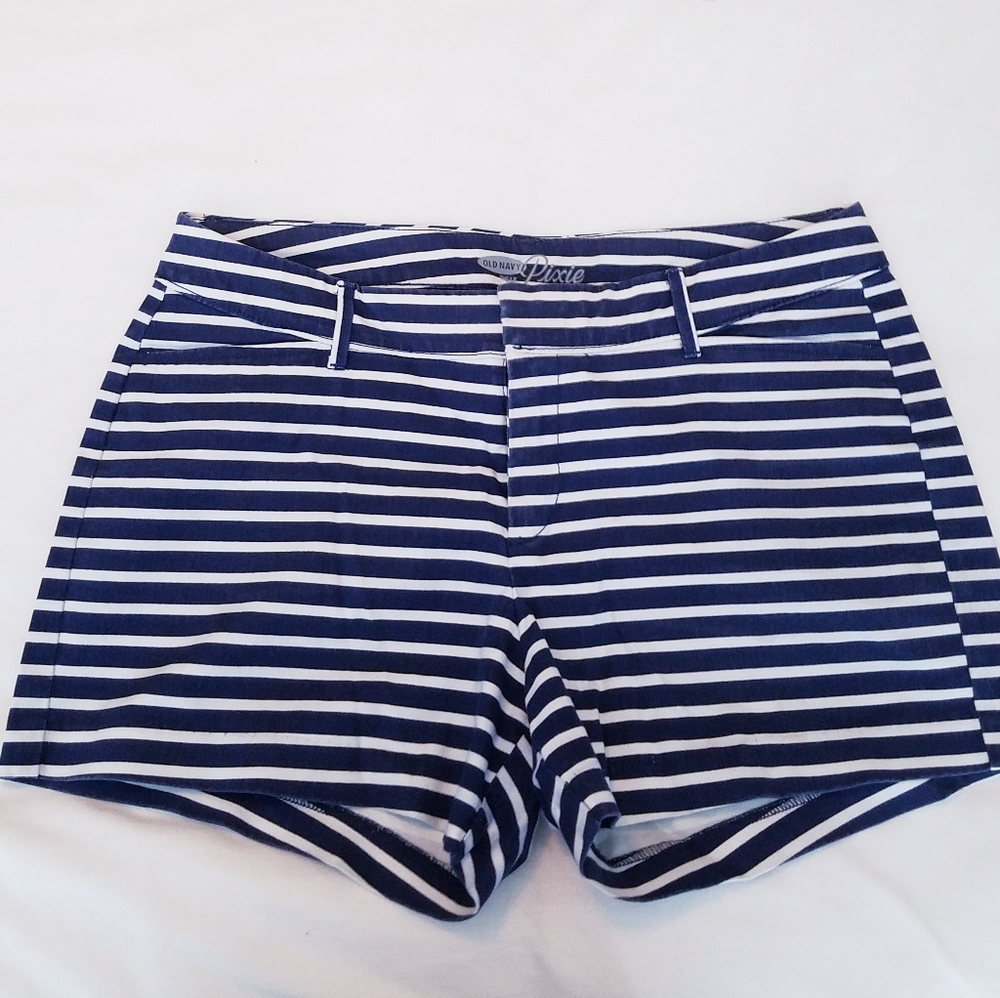 Old Navy navy and white striped shorts